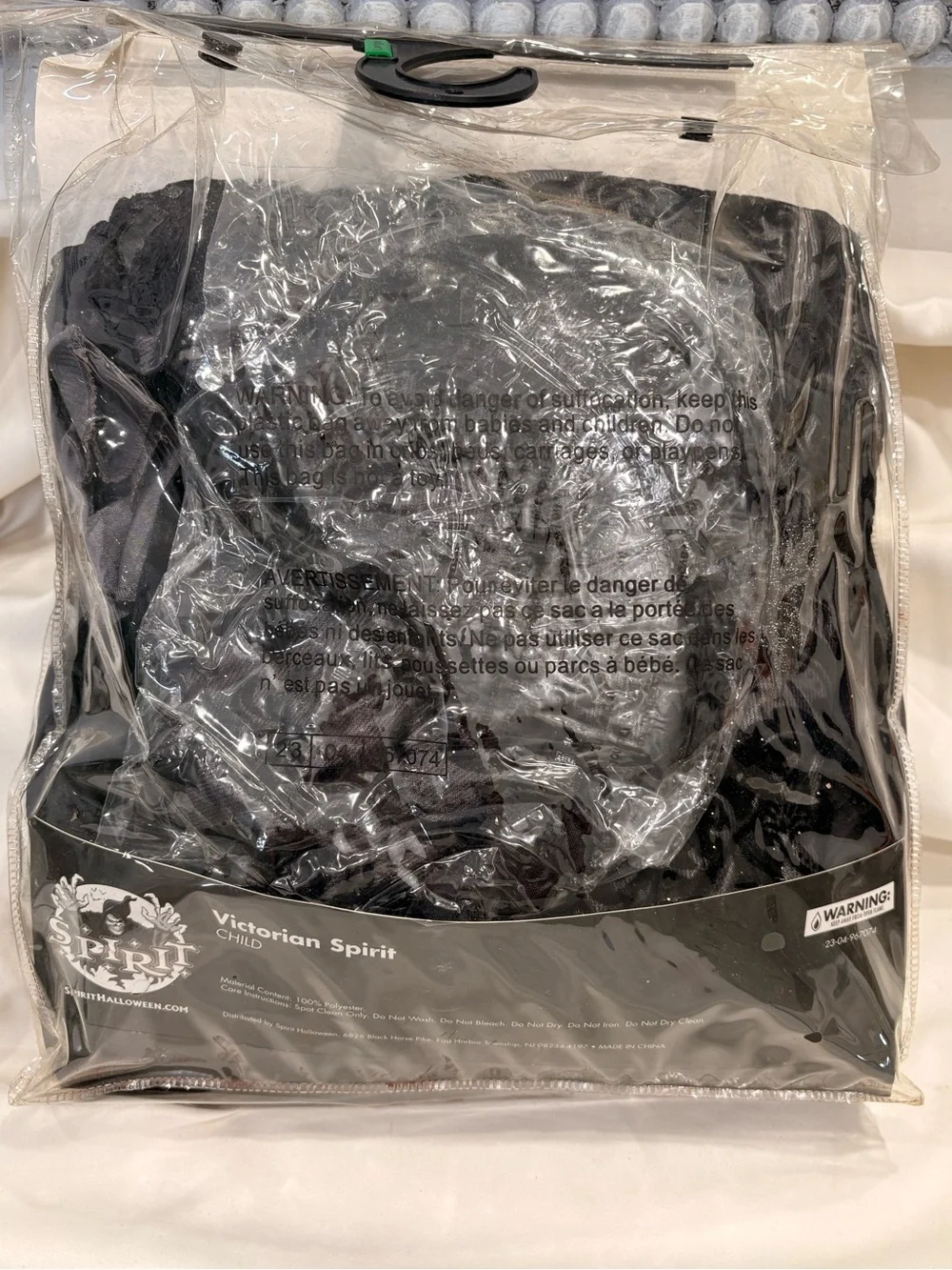 NEW Spirit Halloween Child’s Black Victorian Spirit Costume Size L